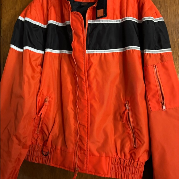 Biker Design Riding Jacket - Picture 6 of 7